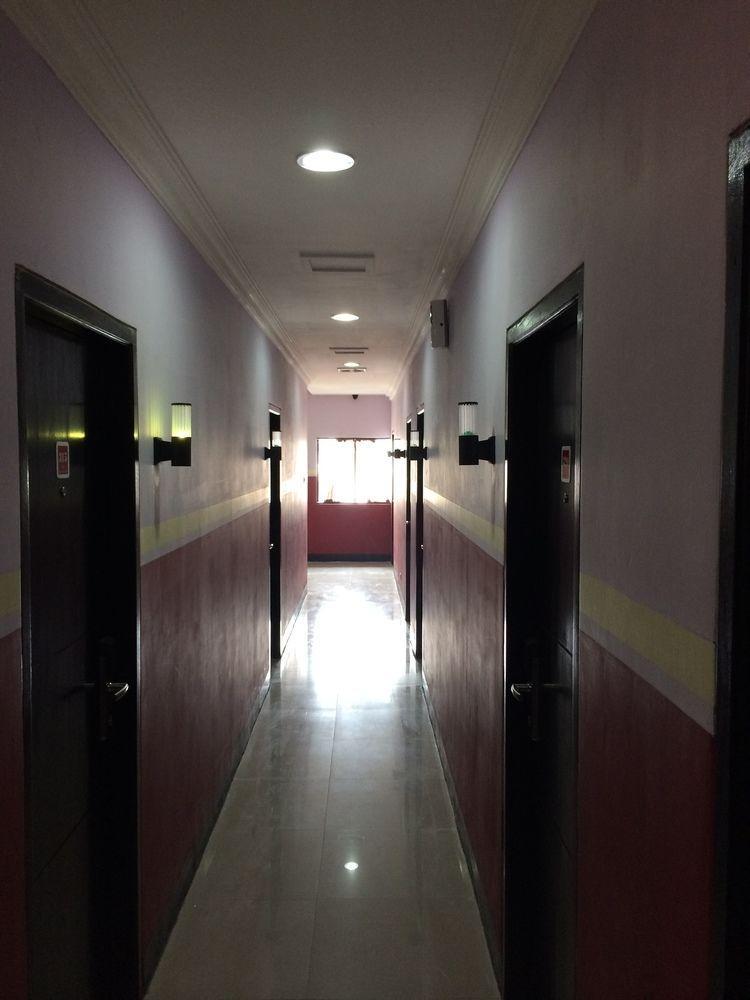 Hollywood Hotel Jakarta Exteriér fotografie